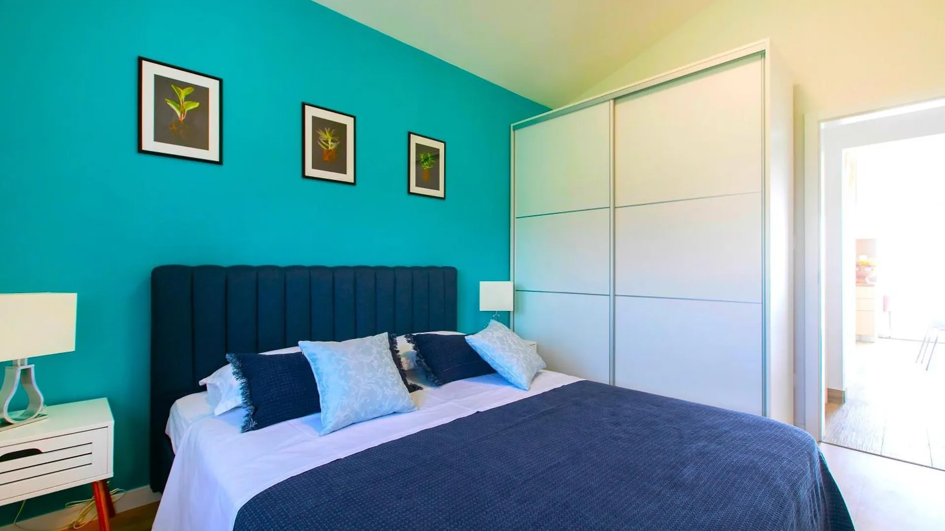 Sea Sparkle Luxury Apartment Split