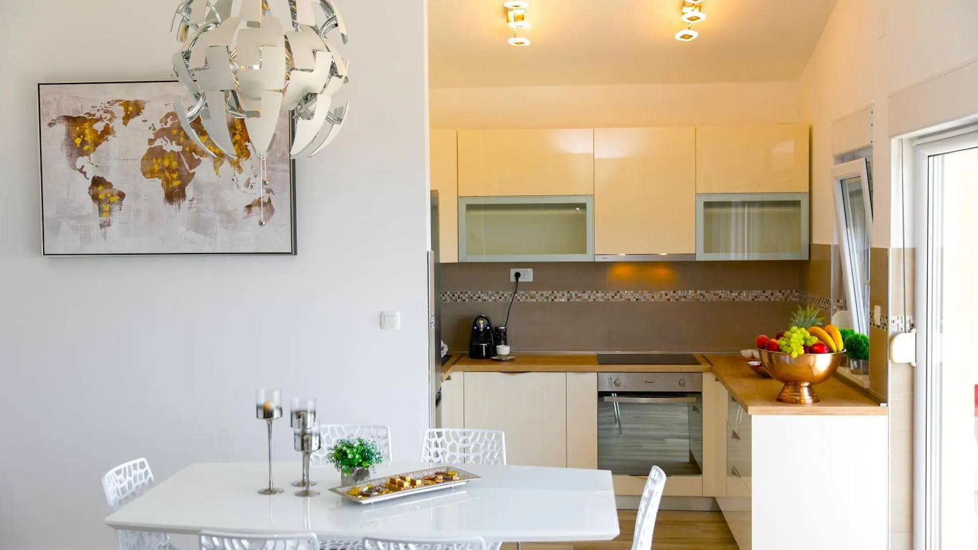 Sea Sparkle Luxury Apartment Split