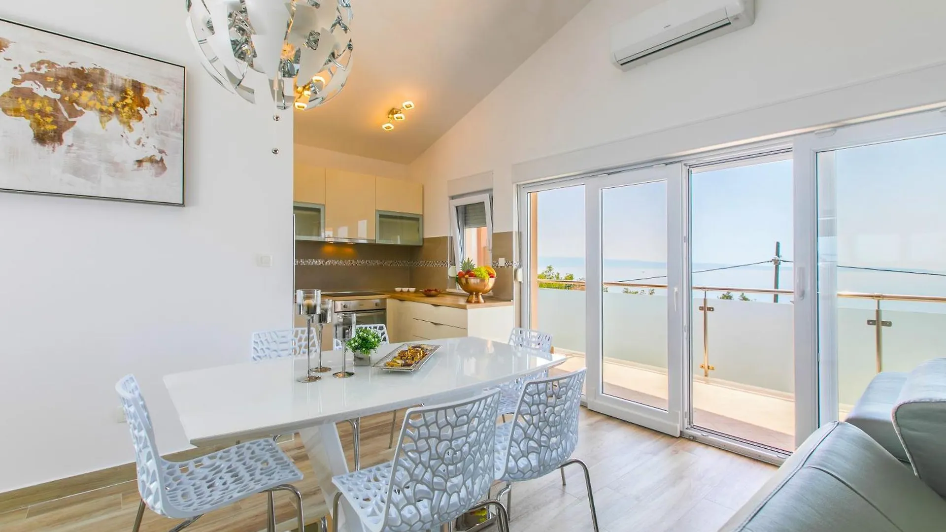 Sea Sparkle Luxury Apartment Split