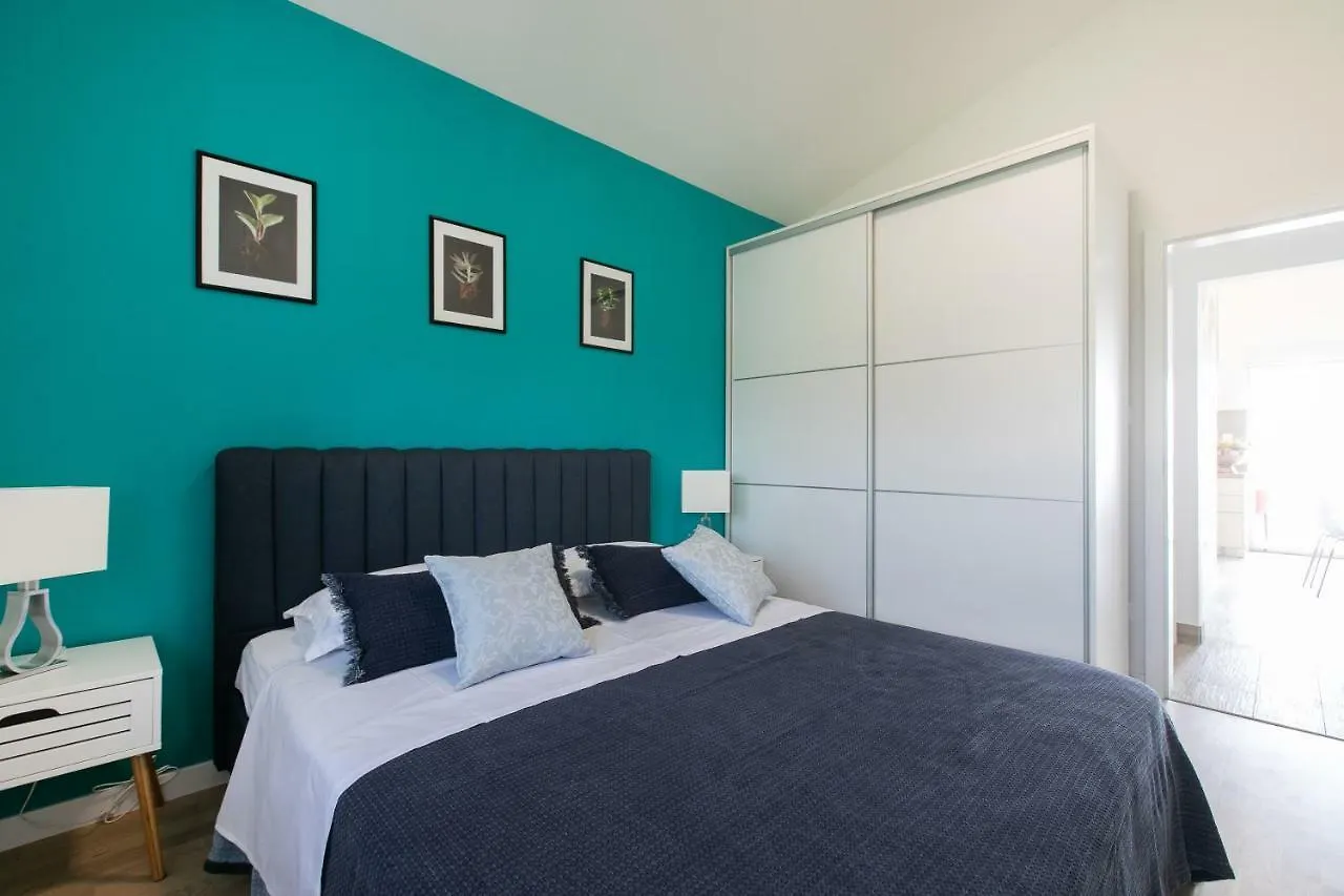Sea Sparkle Luxury Apartment Split