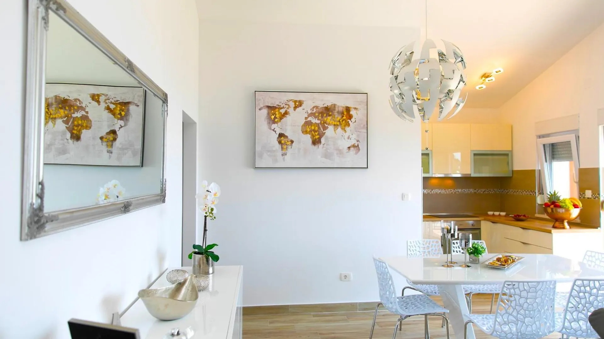 Sea Sparkle Luxury Apartment Split